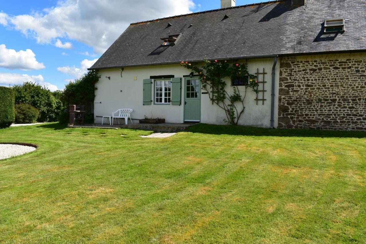Les Gages Villa Brece  Exteriör bild